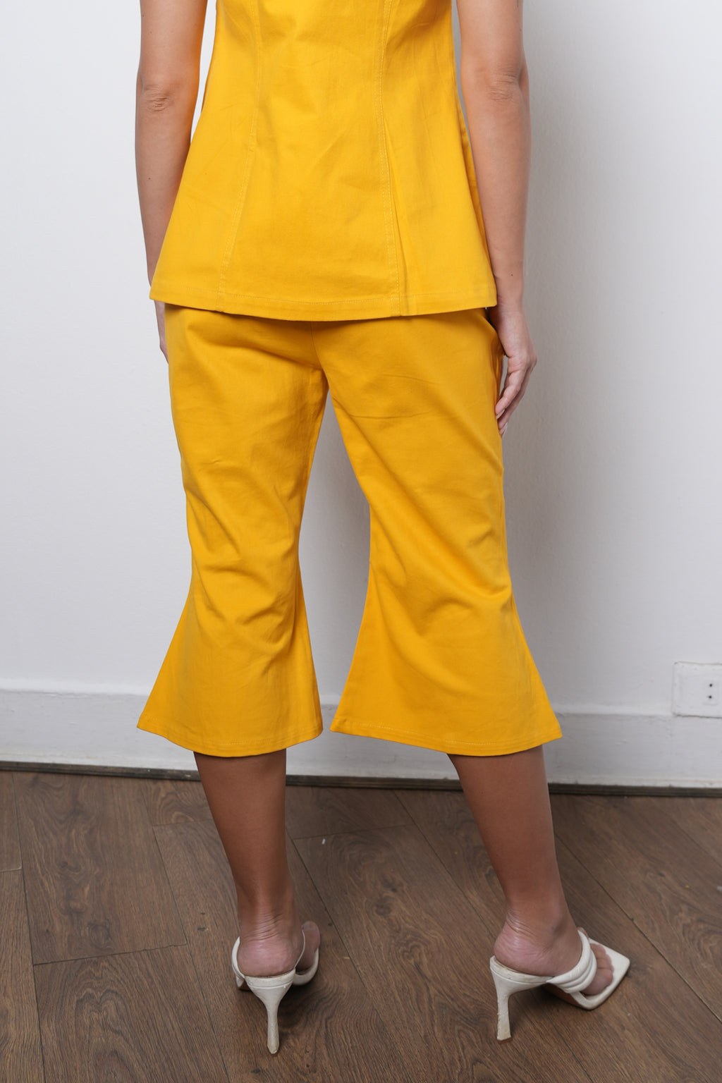 VEIL CAPRI MUSTARD YELLOW 001
