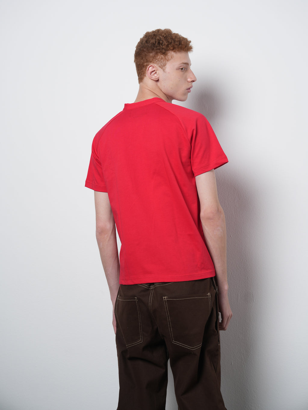 OPEN COLLAR TEE RED 001