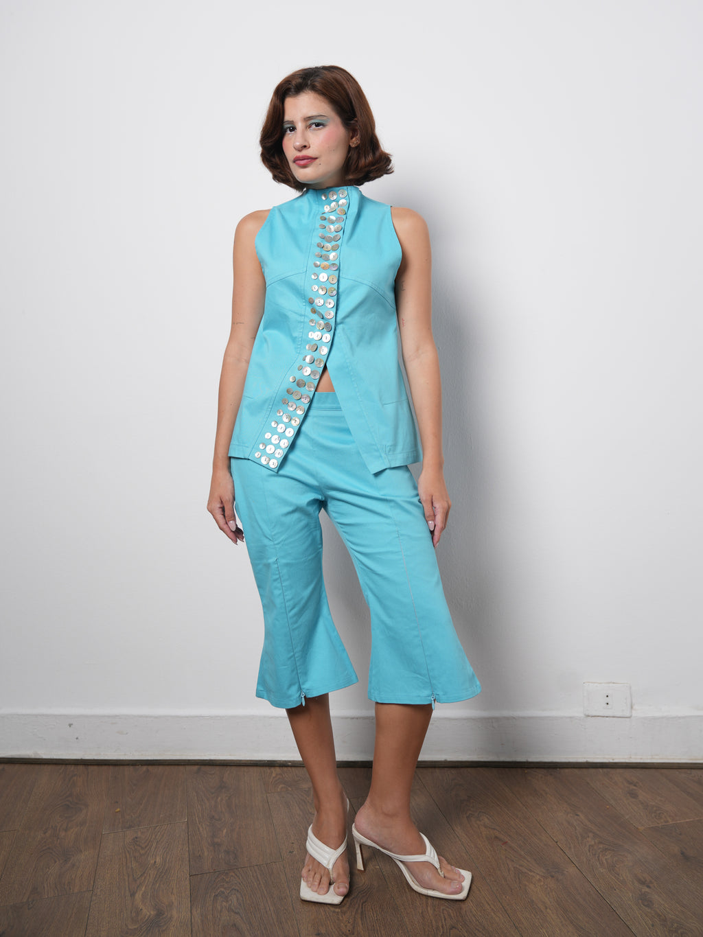 SHELL VEST TURQUOISE 001