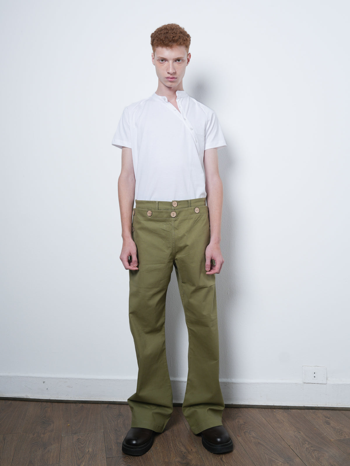 FLARE PANTS KHAKI GREEN 001
