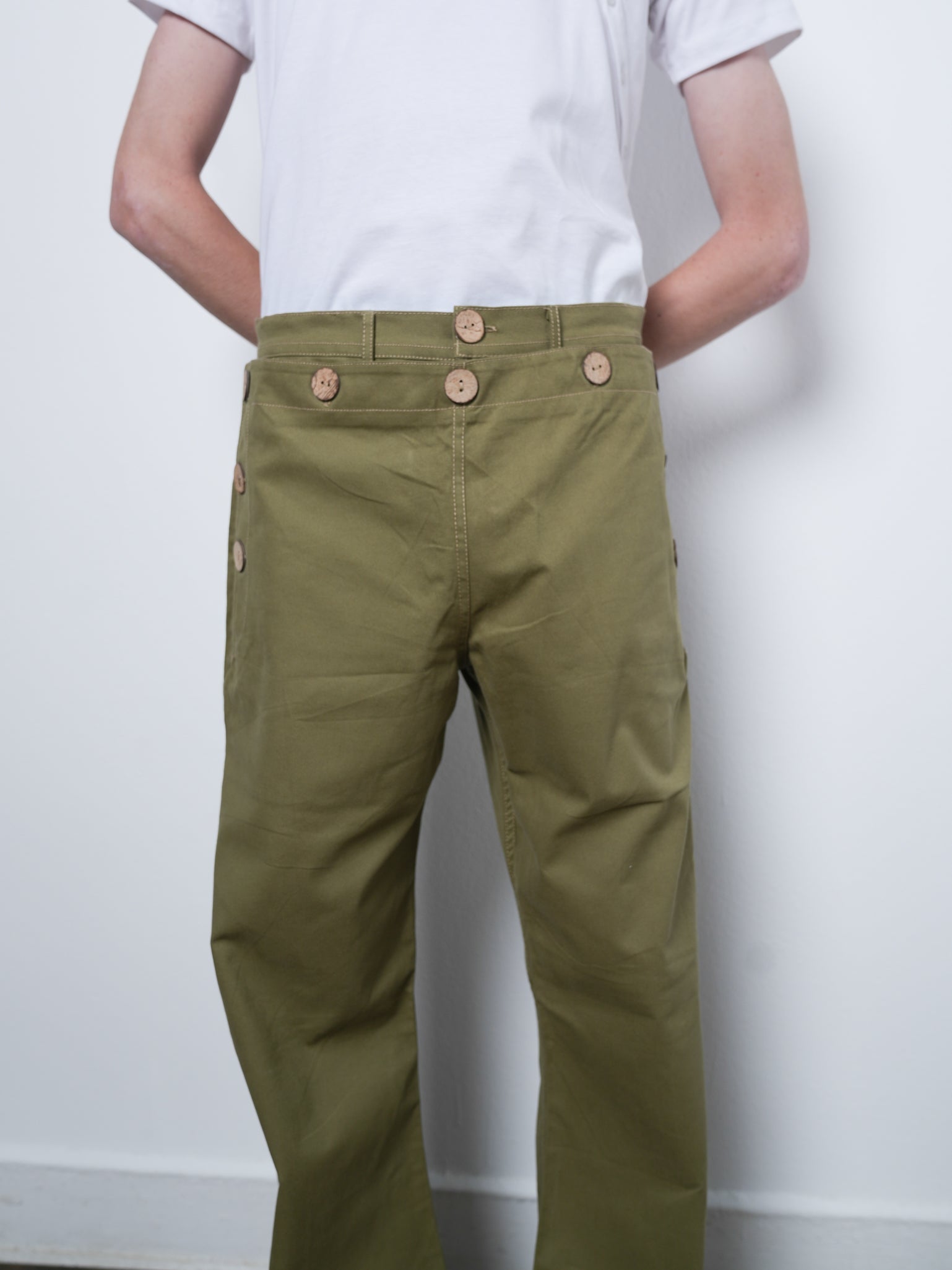 FLARE PANTS KHAKI GREEN 001