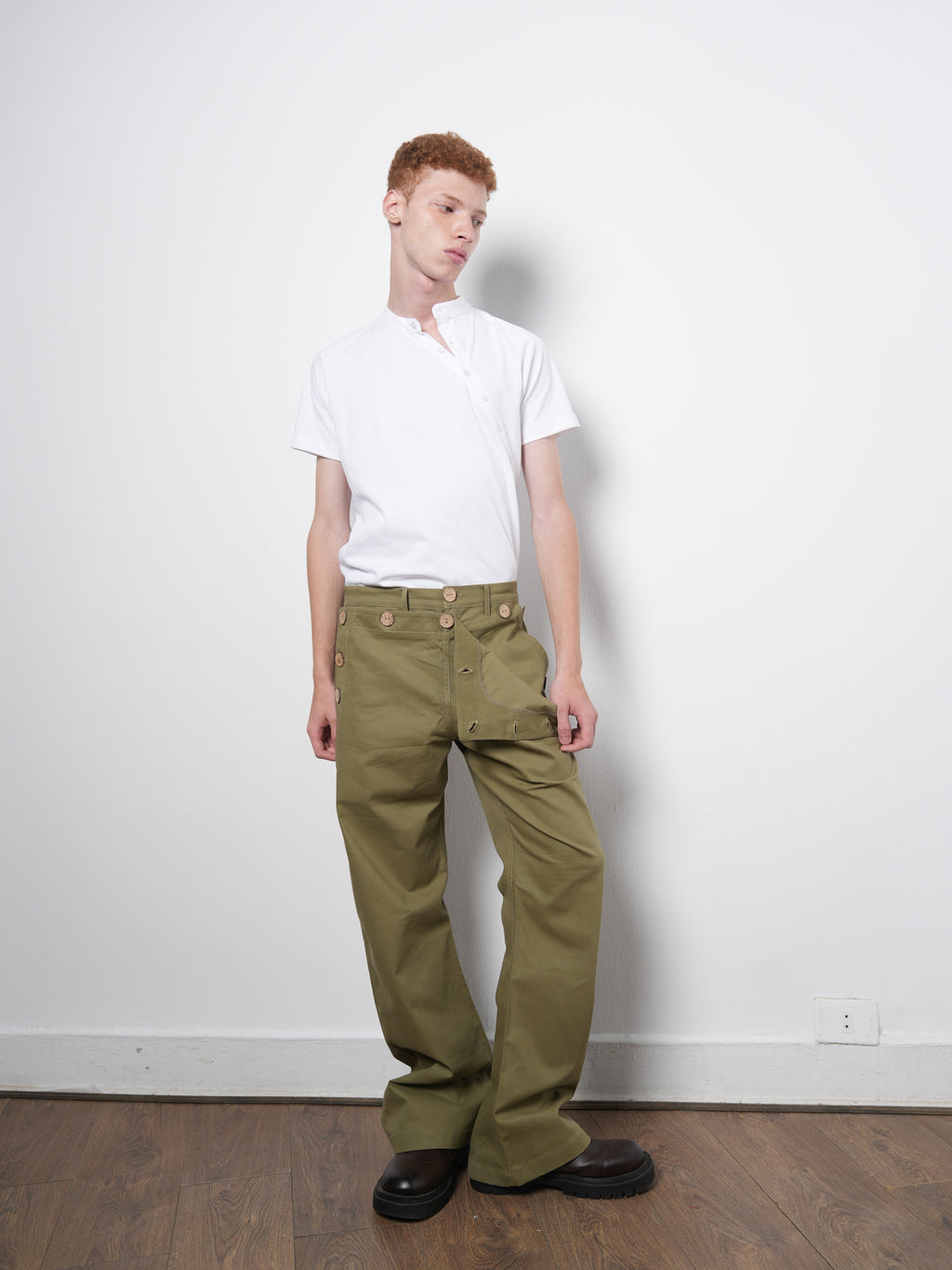 FLARE PANTS KHAKI GREEN 001
